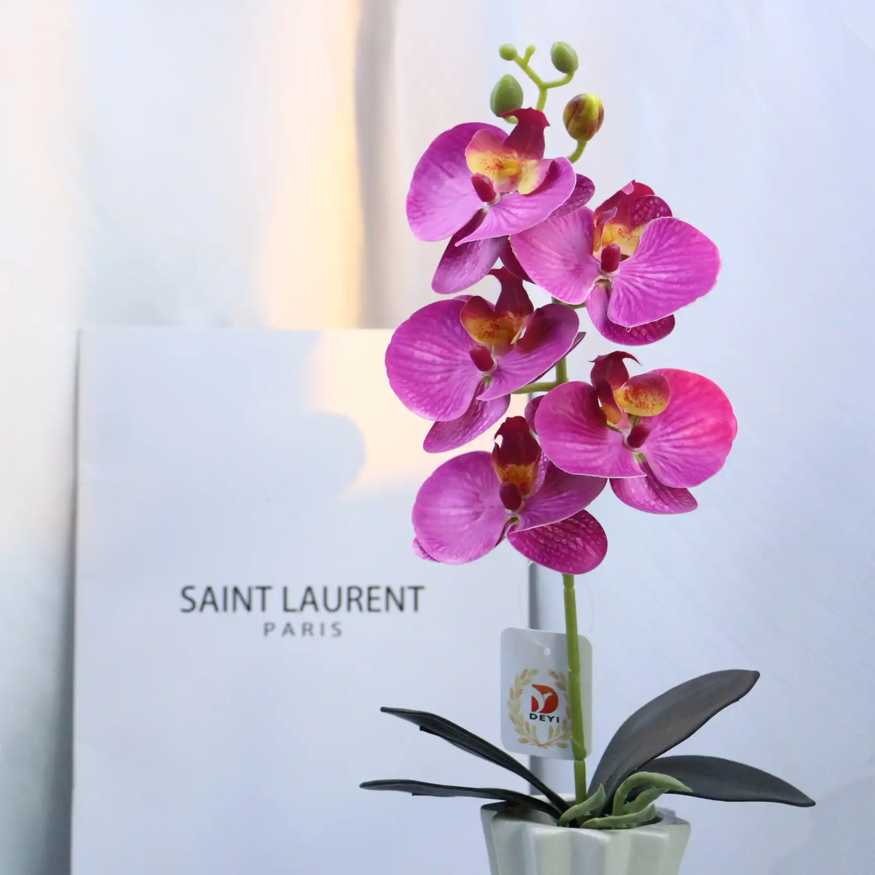 5 head phalaenopsis artificial flower home bedroom decoration phalaenopsis (复制) 5 head phalaenopsis artificial flower home bedroom decoration phalaenopsis (复制)